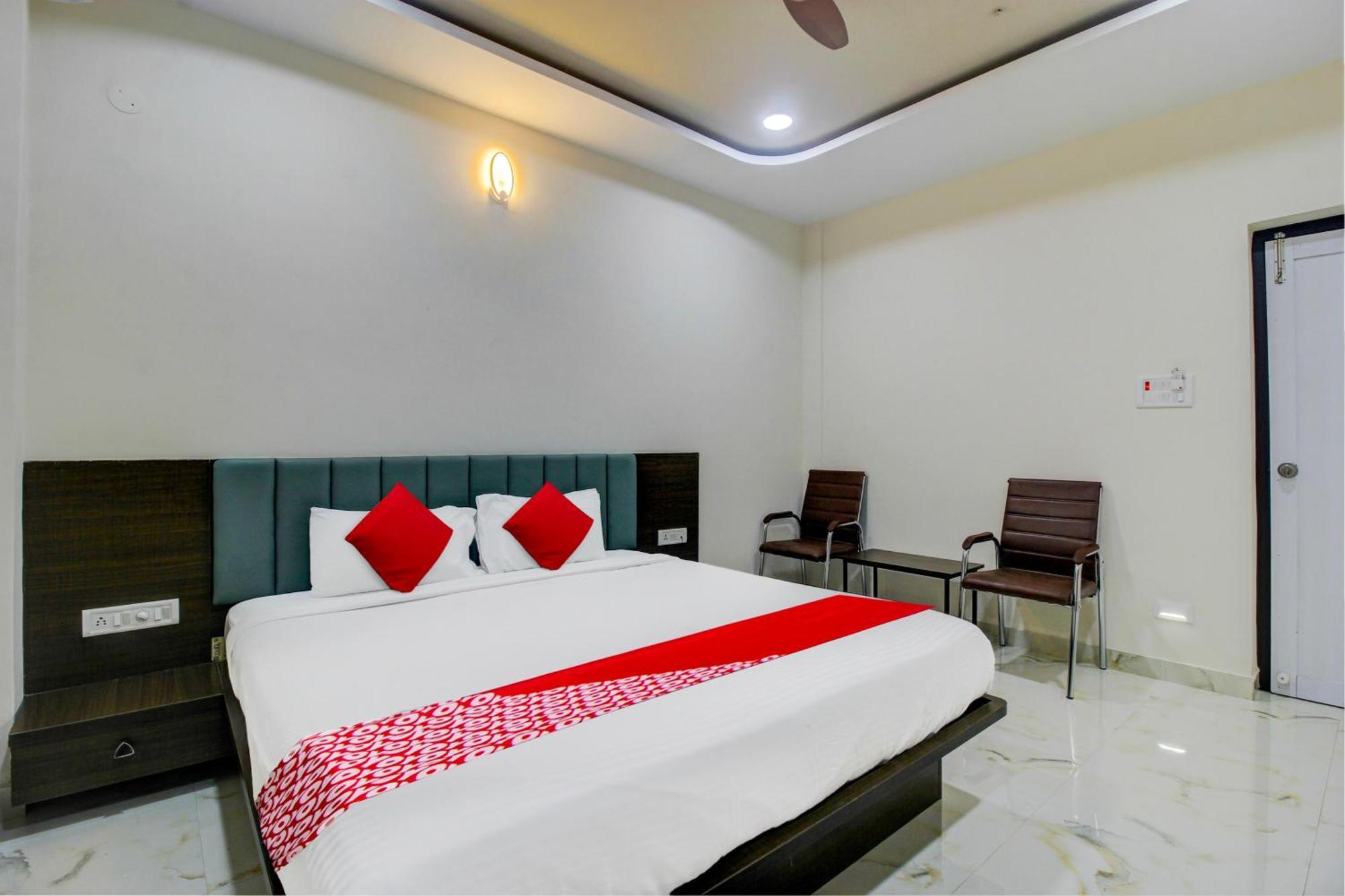 Hotel O Bhilva Inn Kondapur  Bagian luar foto